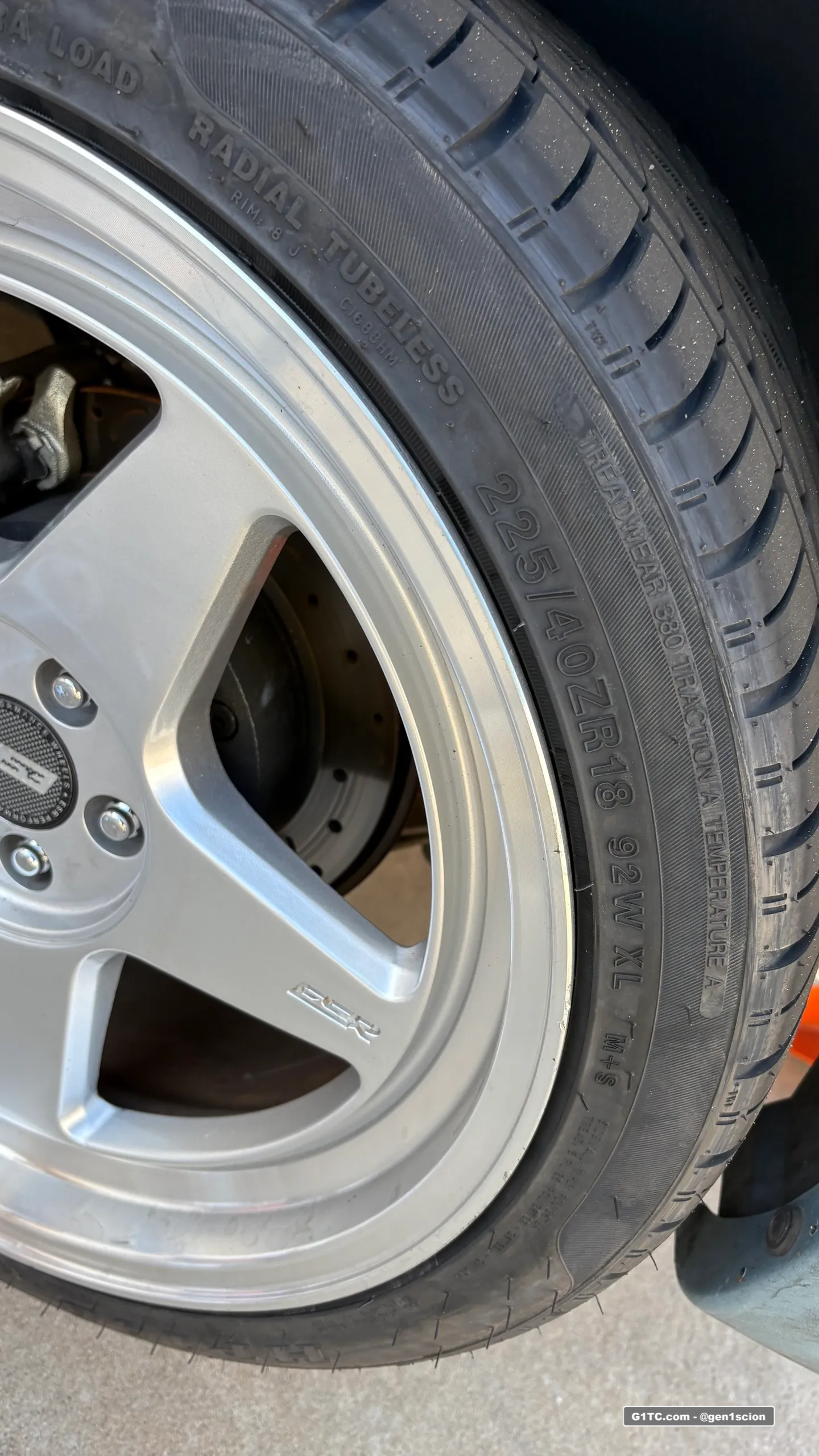 225 45 18 fullway HP108 all season tires on ESR CR5