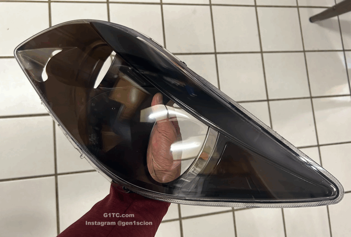 blackout headlight project painted black eye lid and amber lens tint