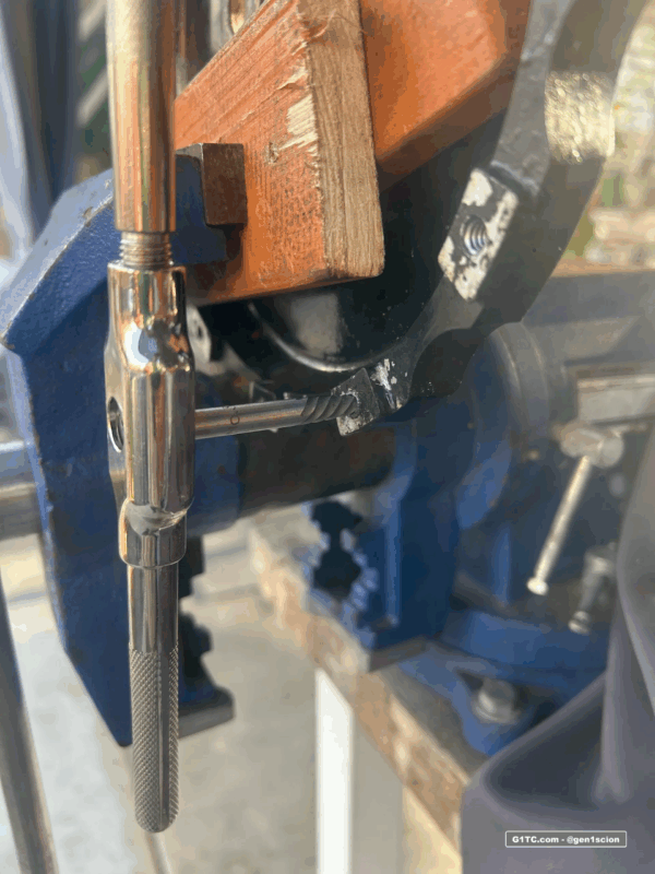 broken rotor hat screw extaraction Wilwood