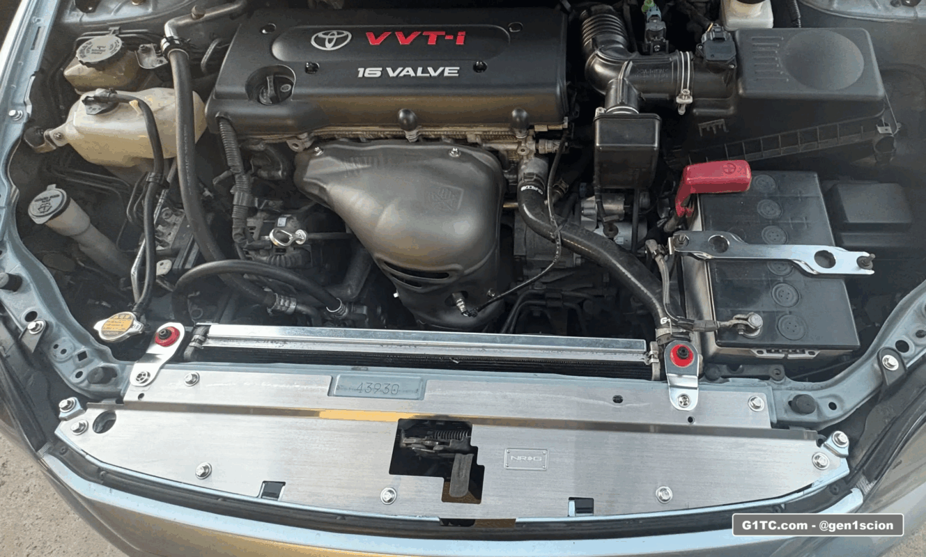 Civic EK radiator brackets and stock radiator with P2R polyurethane bushings