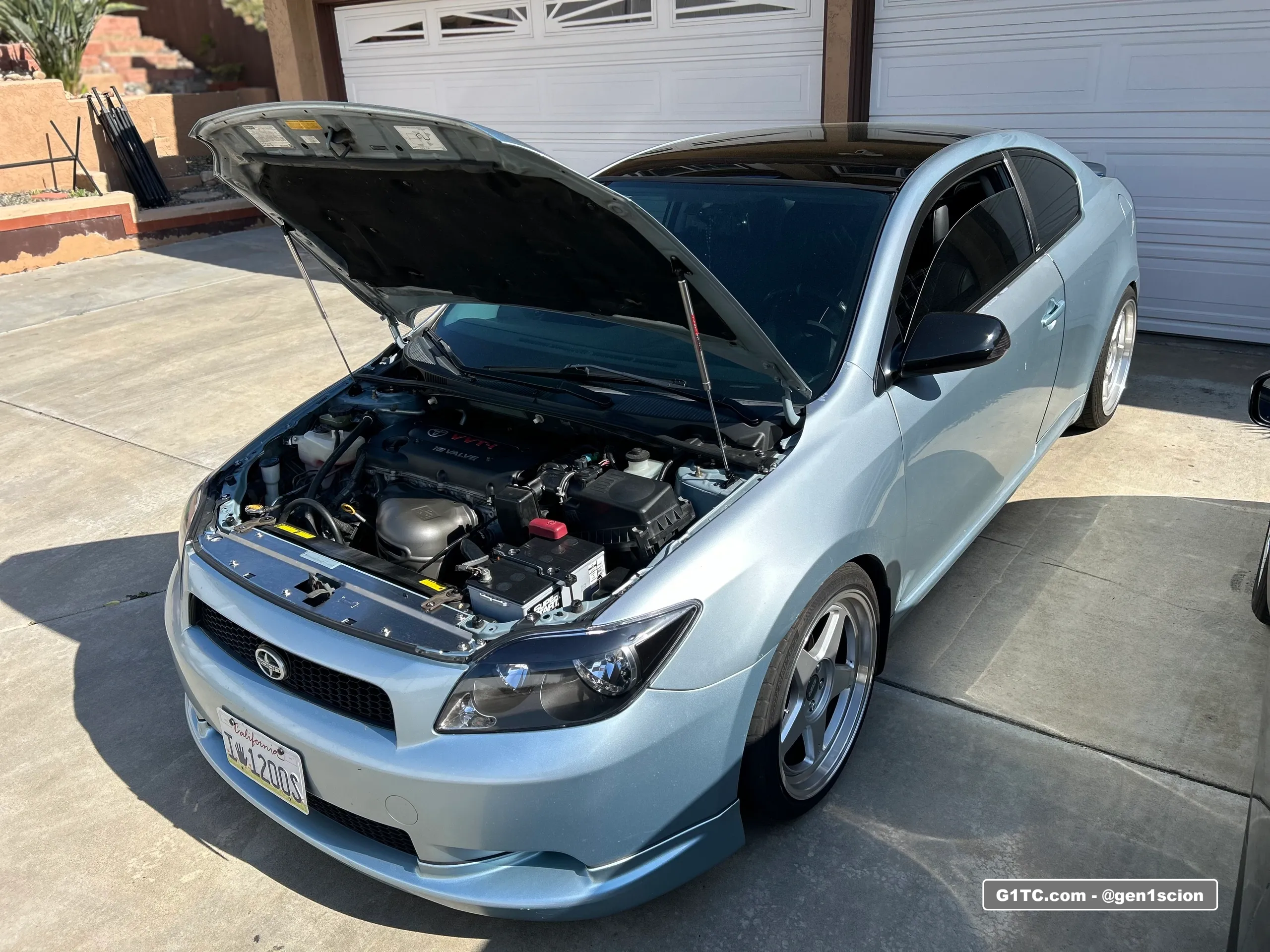 dual redline tuning hood struts installed scion tc1