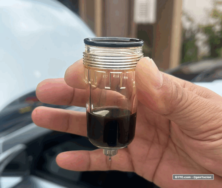 mini inline oil catch can separator doing it's job