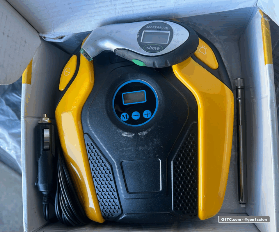 portable cigarette lighter air compressor with digital tire gauge