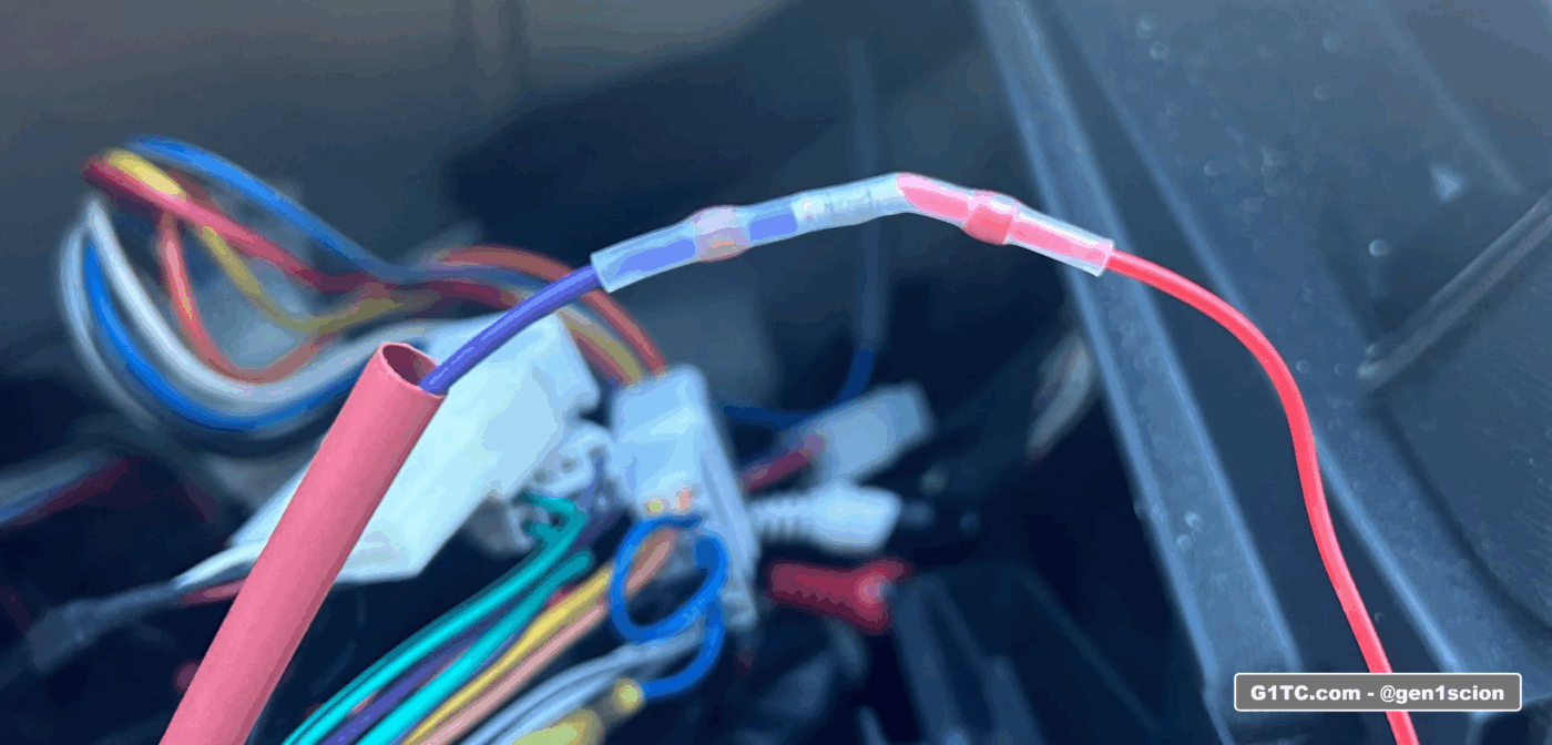 purple trigger wire to activate backup camera on my head unit