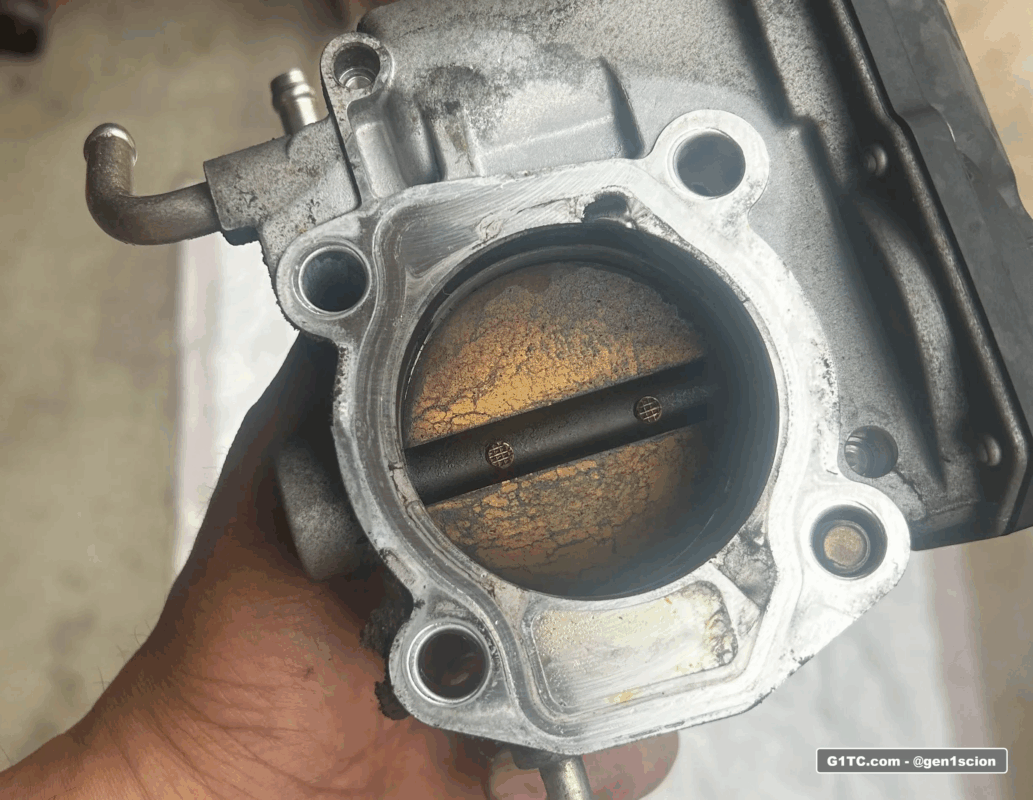 TC1 throttle body cleaning dirty plate butterfly valve