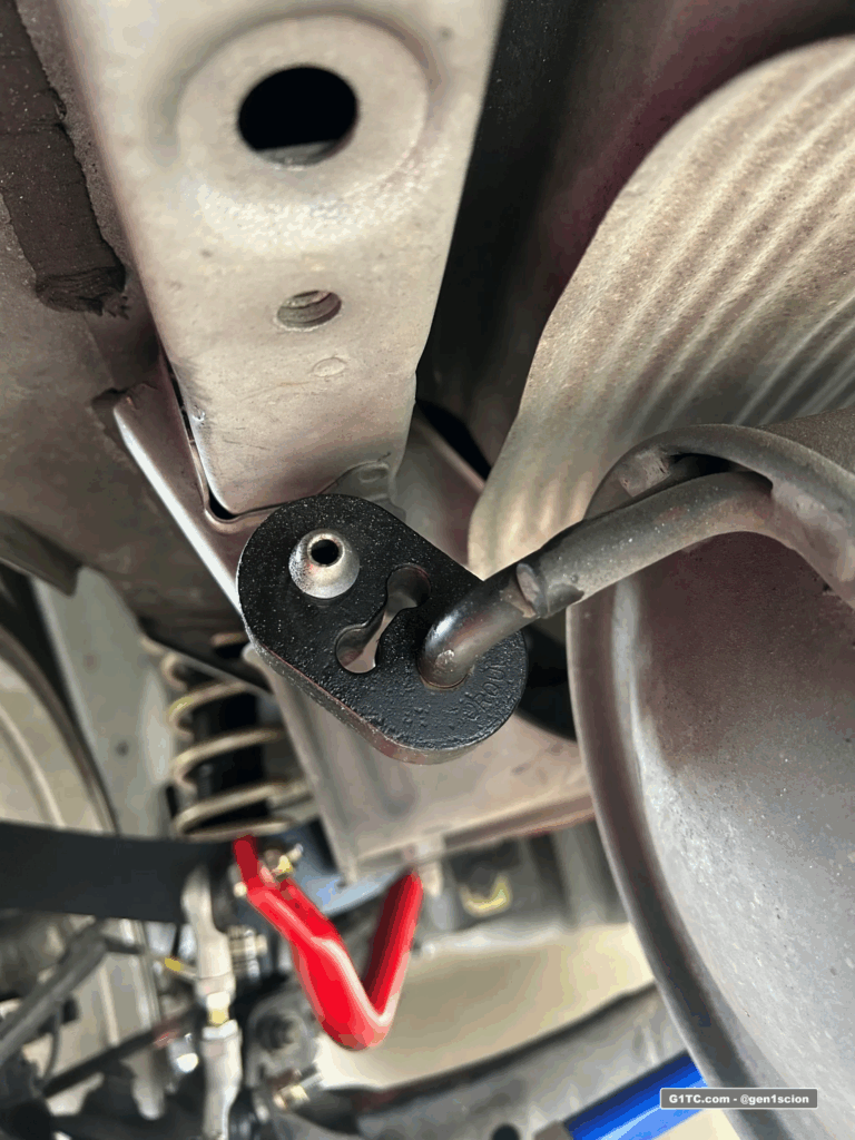 Torque solution polyurethane exhaust hanger