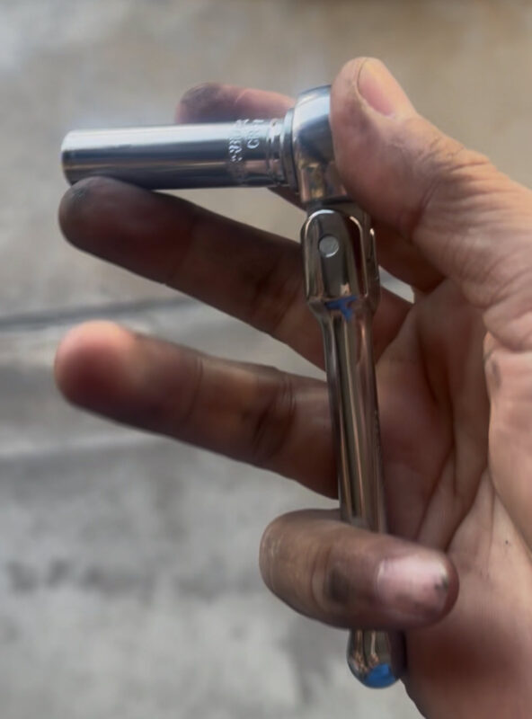 1/4" stubby flex head ratchet with 10mm deep socket for vvti solenoid install tight space