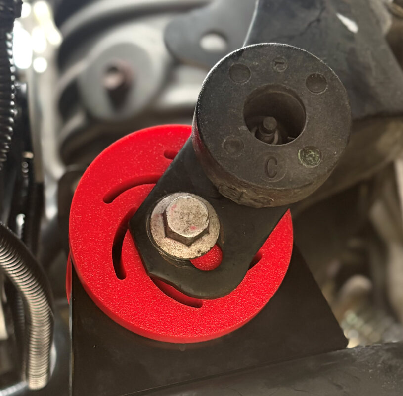 3D printed 95 TPU slotted motor mount compatible with TS engine mount installed
