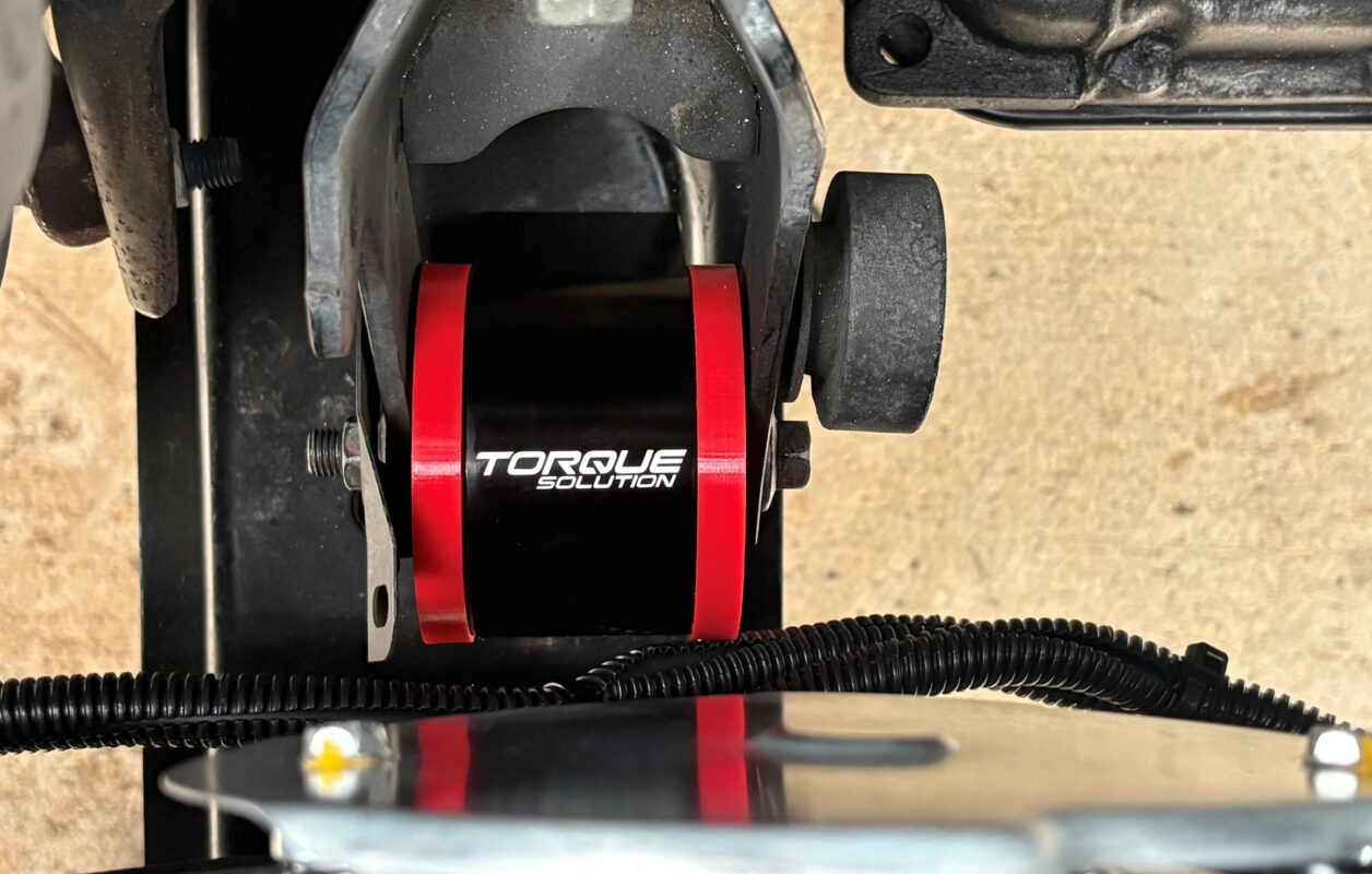 3D printed 95 TPU slotted motor mount compatible with TS engine mount top view installed