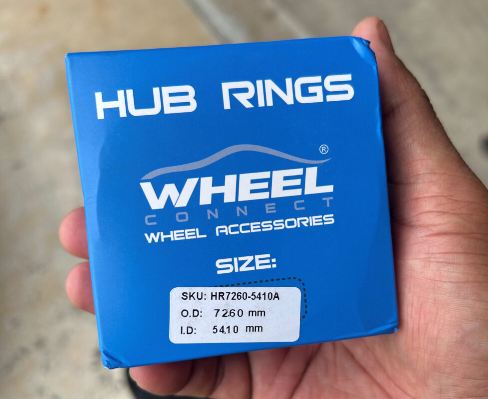 72.6 to 54.1 hub rings for ESR CR5 and 2005-2010 Scion tC
