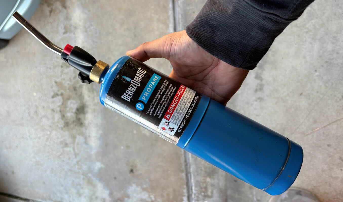 bernzomatic torch for removing rusty bolts, bushing sleeves and seized bearings