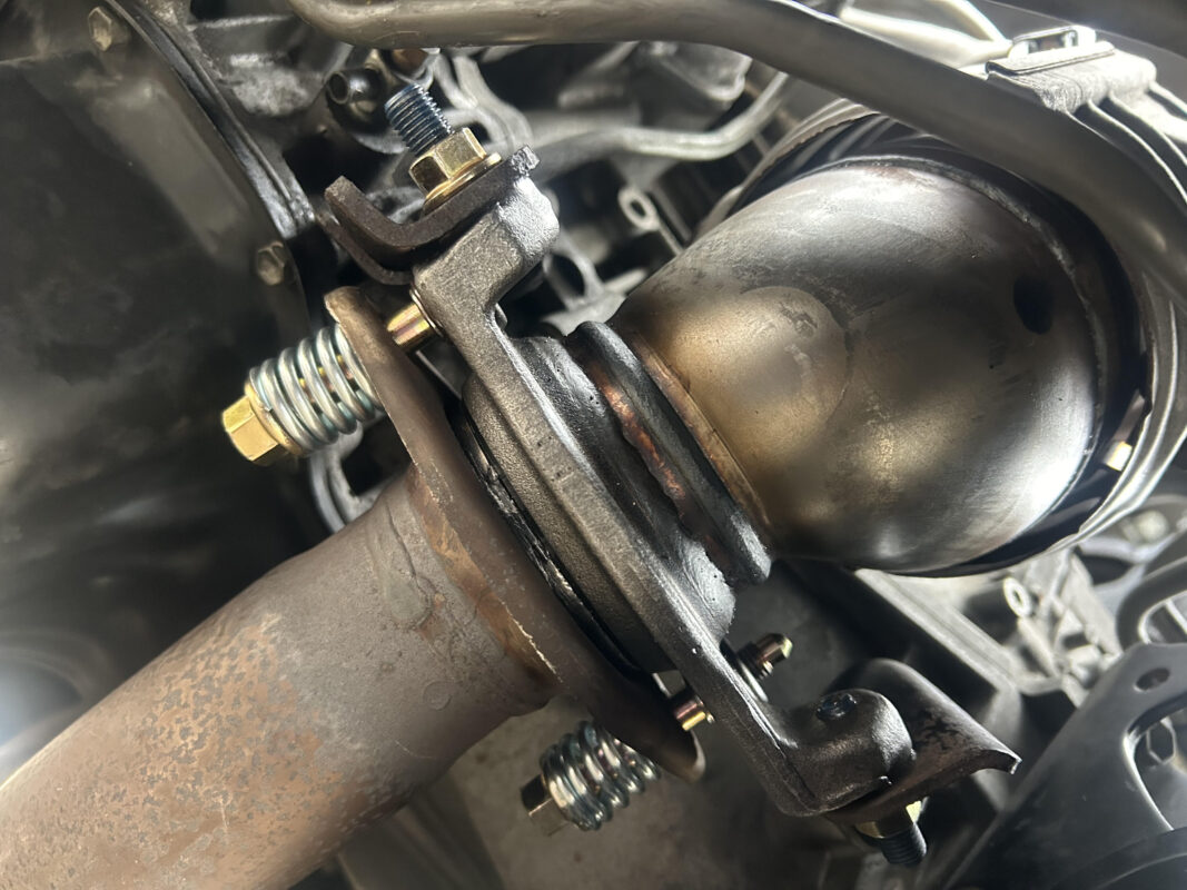 catalytic converter flange to s pipe new hardware