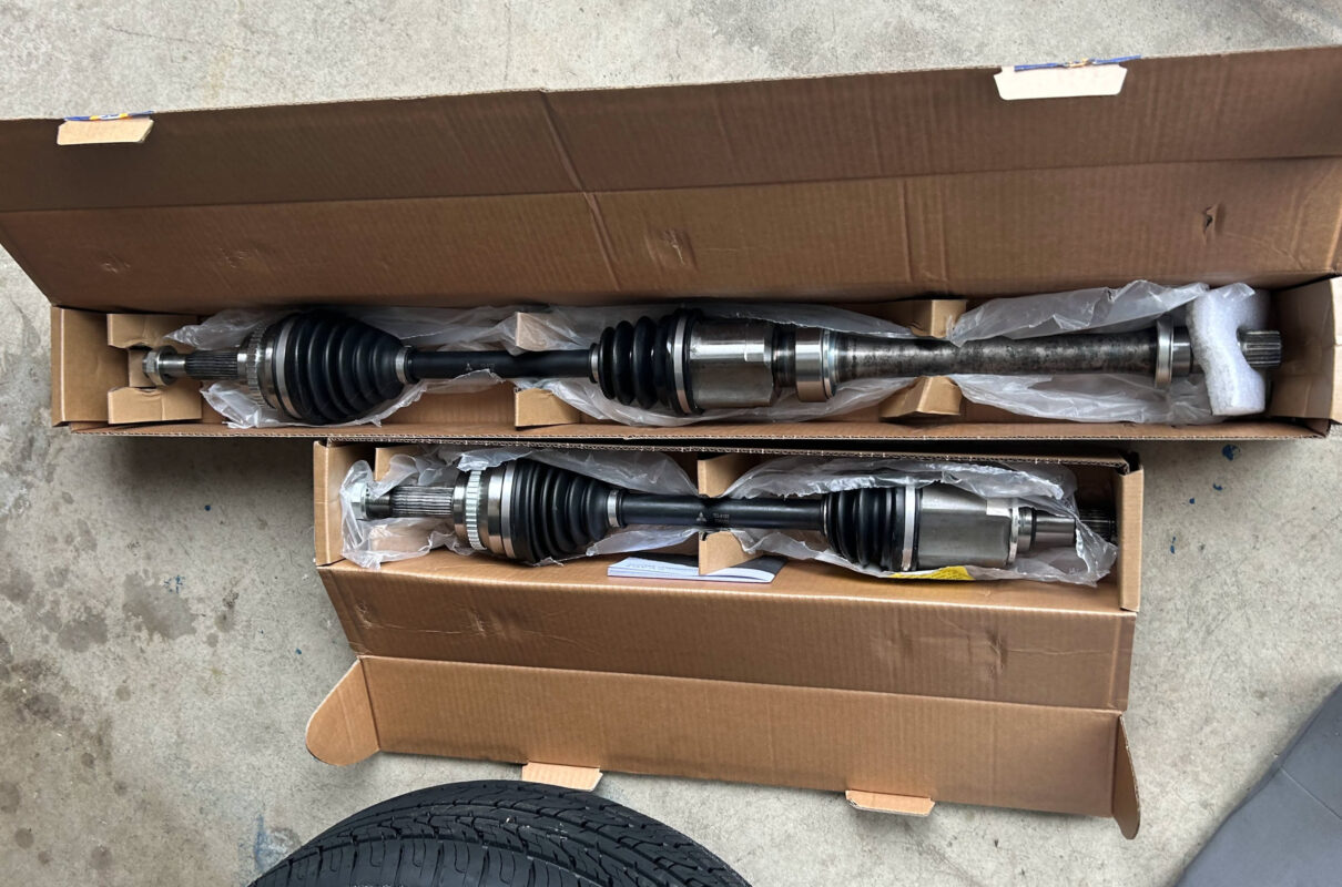 New NAPA CV Axles driver and passenger side for the 1st gen scion tc