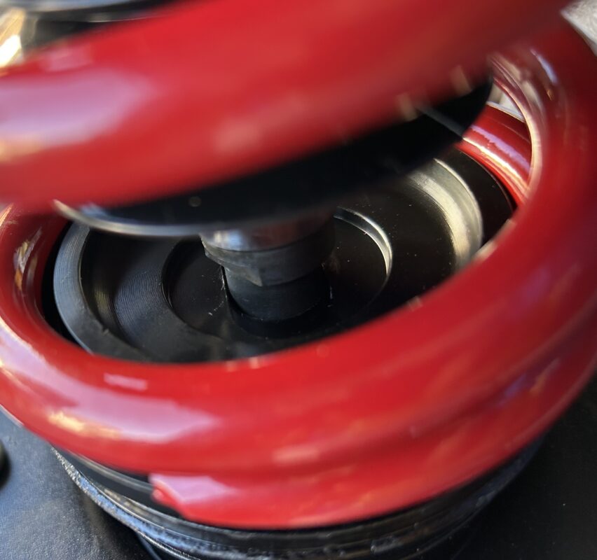 raceland coilover installation strut rod nut notch and mounting seat