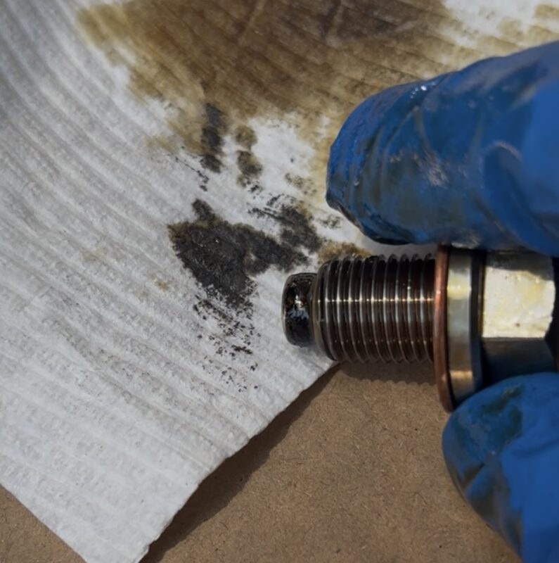 valvoline restore and protect first oil change inspection drain bolt 1