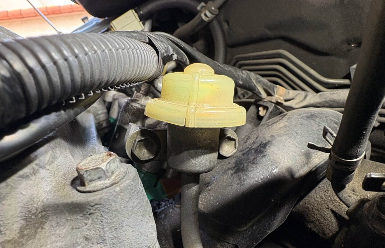 Fuel Pressure Regulator FPR Scion tC on fuel rail