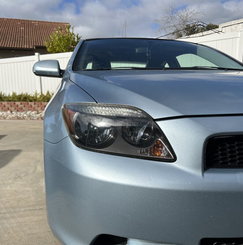 Restored passenger headlight 2k clear